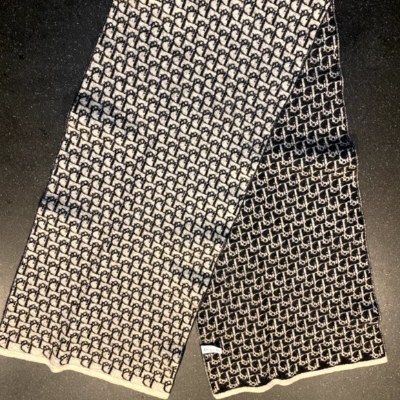Christian Dior 'Cashmere' Scarf Trotter Logo Gray/Blue - Exc Condition - Picture 1 of 2